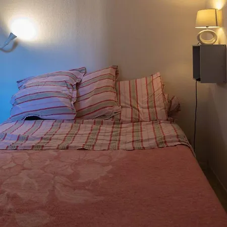 Location T2 + Avec Parking, Centre, Proche - Fr-1-803-19 Le Lavandou